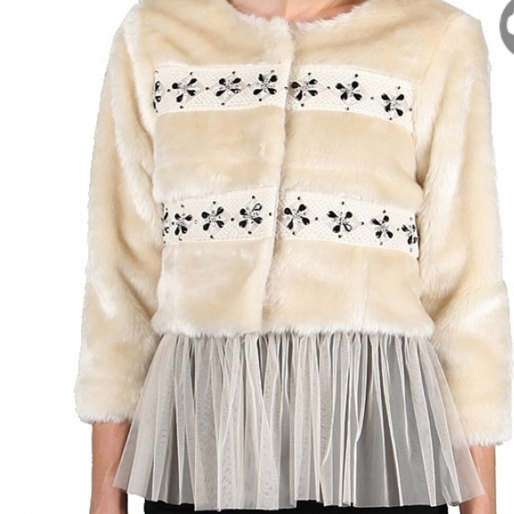 2 for $40 NWT Ryu Luxury Faux Fur Jacket - Picture 2 of 8
